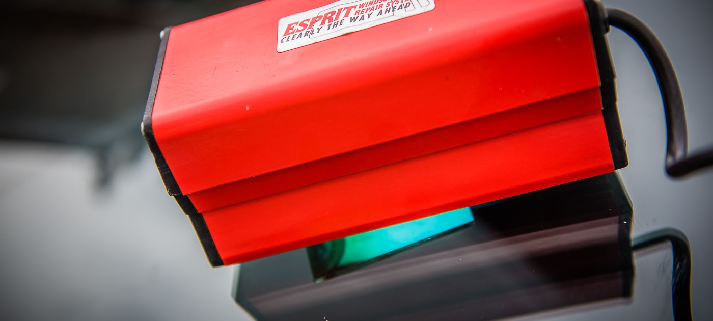 Attention to Detail mobile smart repairs windscreen chips repair image by Ian Skelton Photography